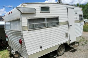 Here's the Shasta camper we bought. I can't wait to get to work sprucing her up!